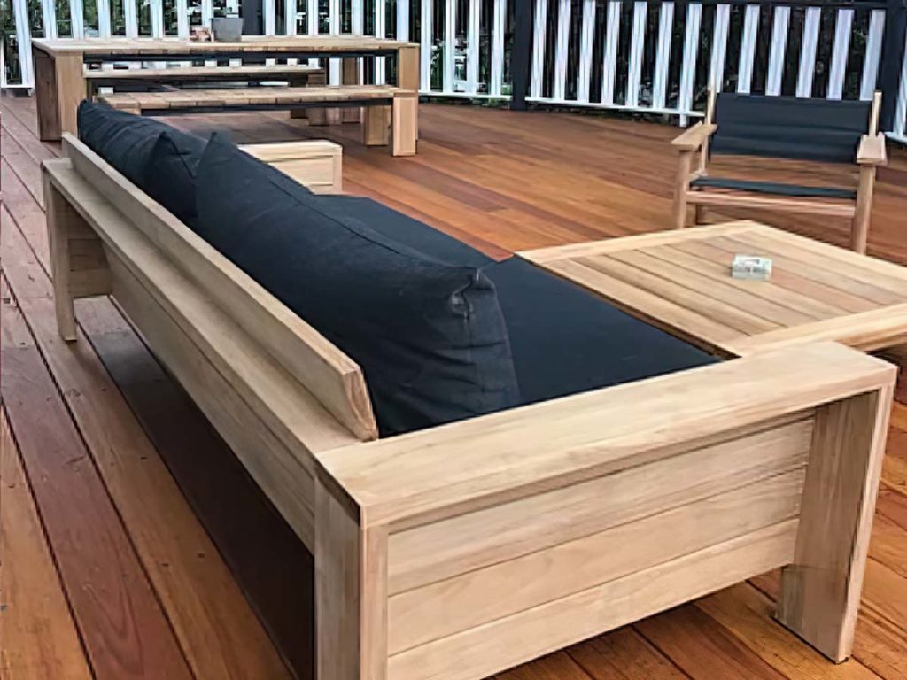 Blackbutt Decking Feature Image